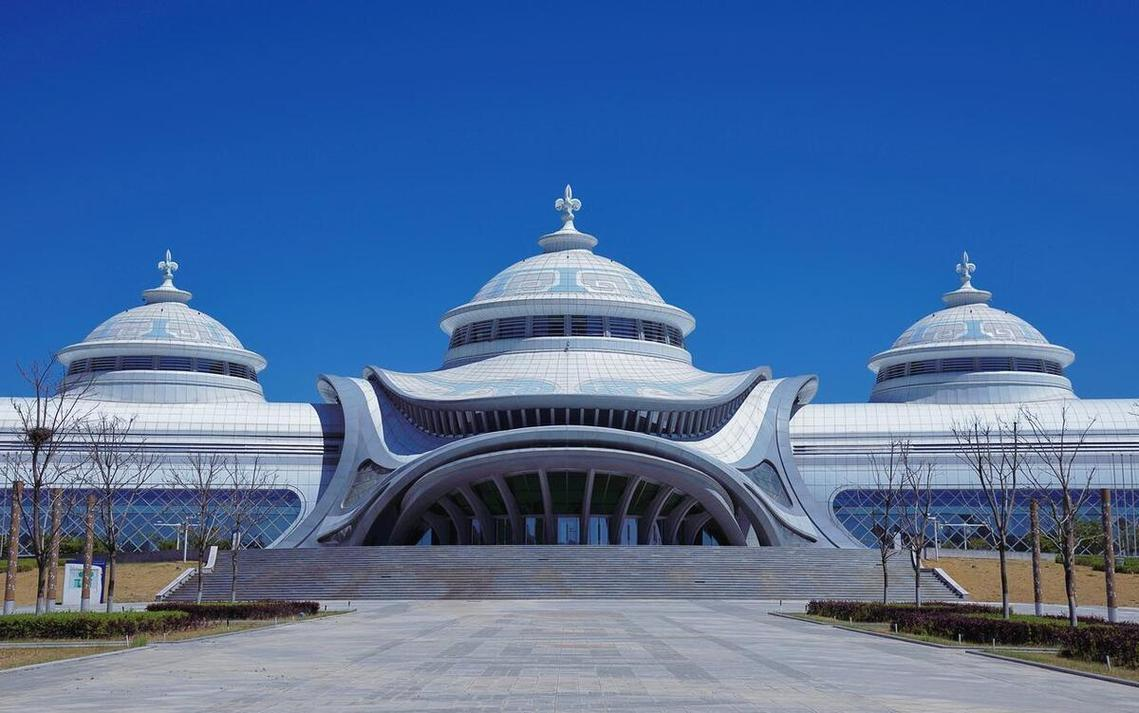 内蒙旅游必去十大景点推荐/内蒙必去的旅游景点-第2张图片